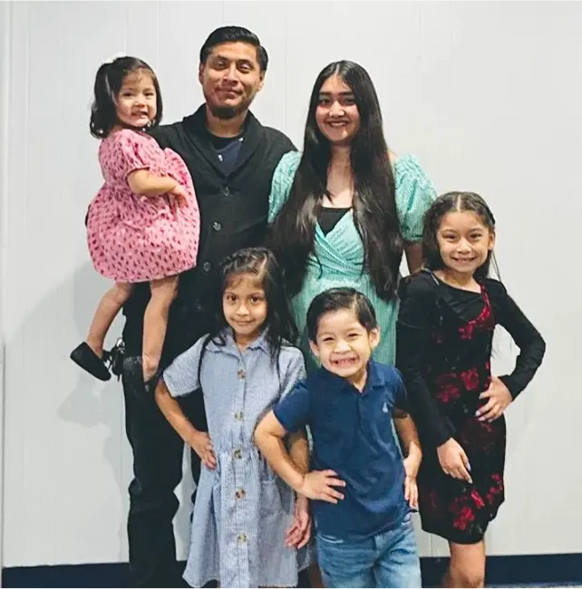 Rodrigo Nava, experienced Dallas water heater technician and plumbing professional